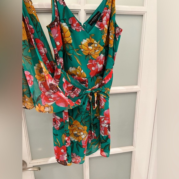 Guess Tropical print  high/low Romper - Picture 5 of 7